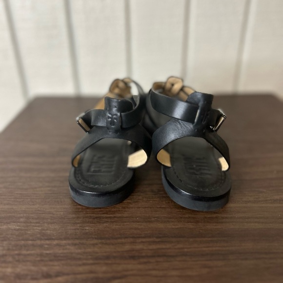 Frye Taylor Sandals, estimated size 11. (See measurements) - Picture 5 of 7